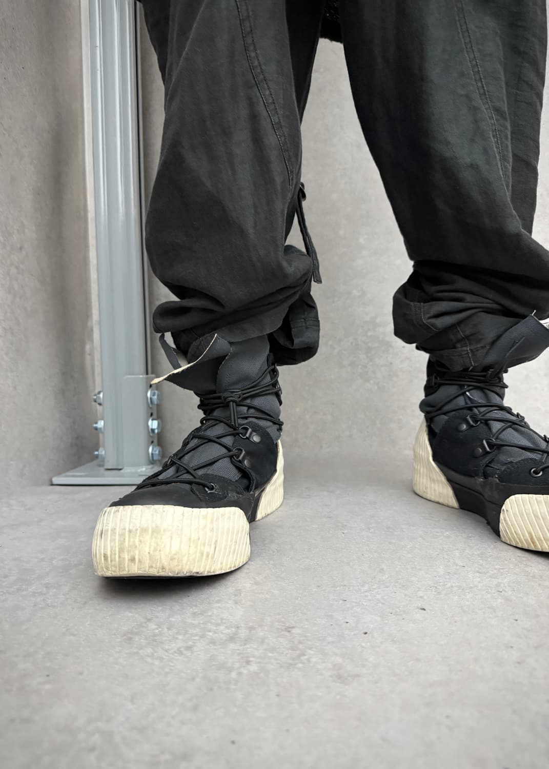 Julius asymmetric pants 상품이미지4