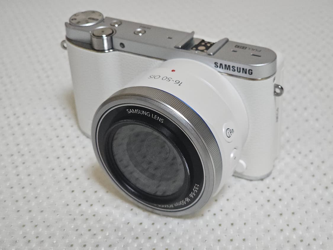 삼성 NX3000 미러리스 카메라 상품이미지1