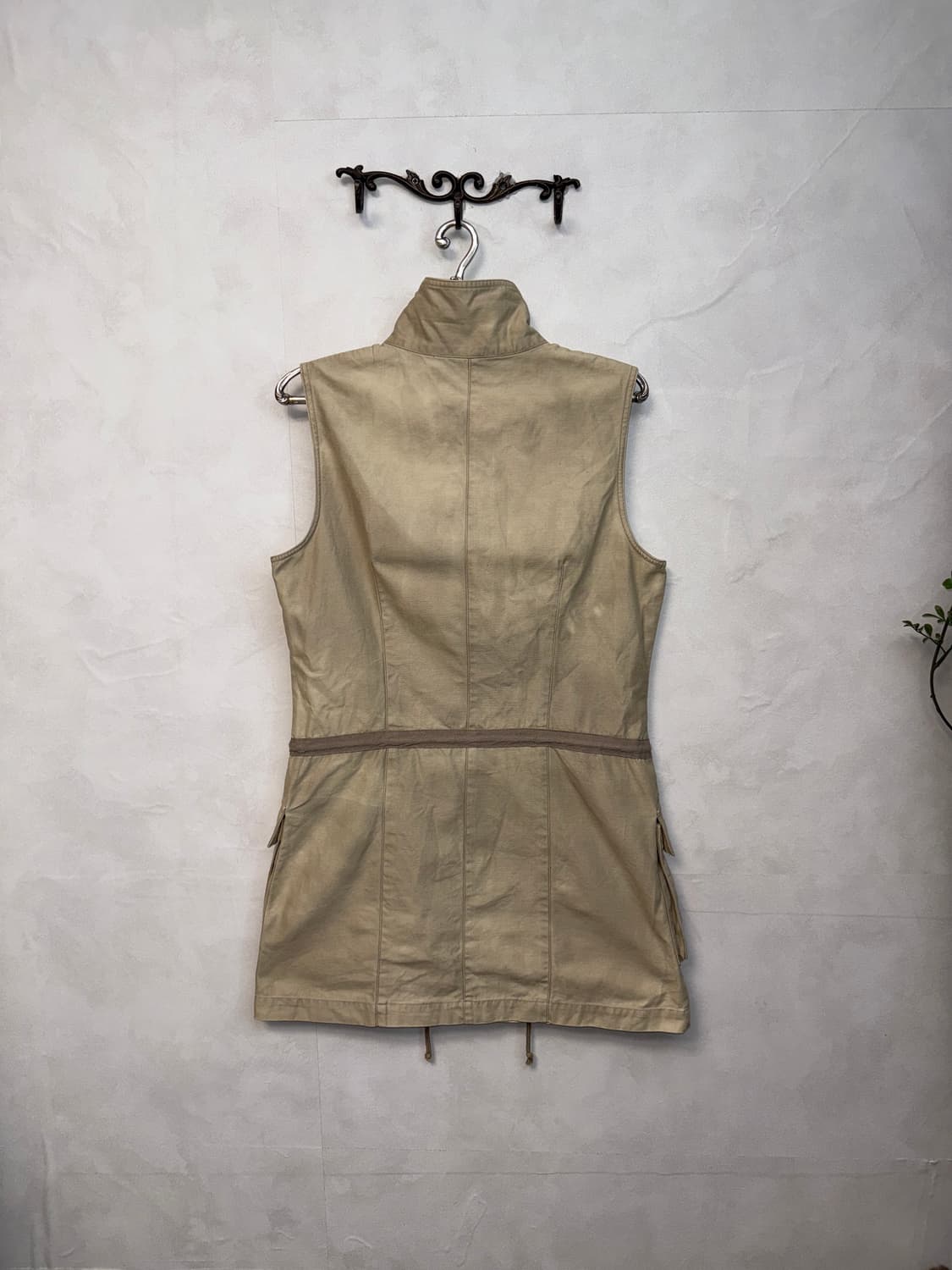 Beige button pocket detail zipper ops 상품이미지5