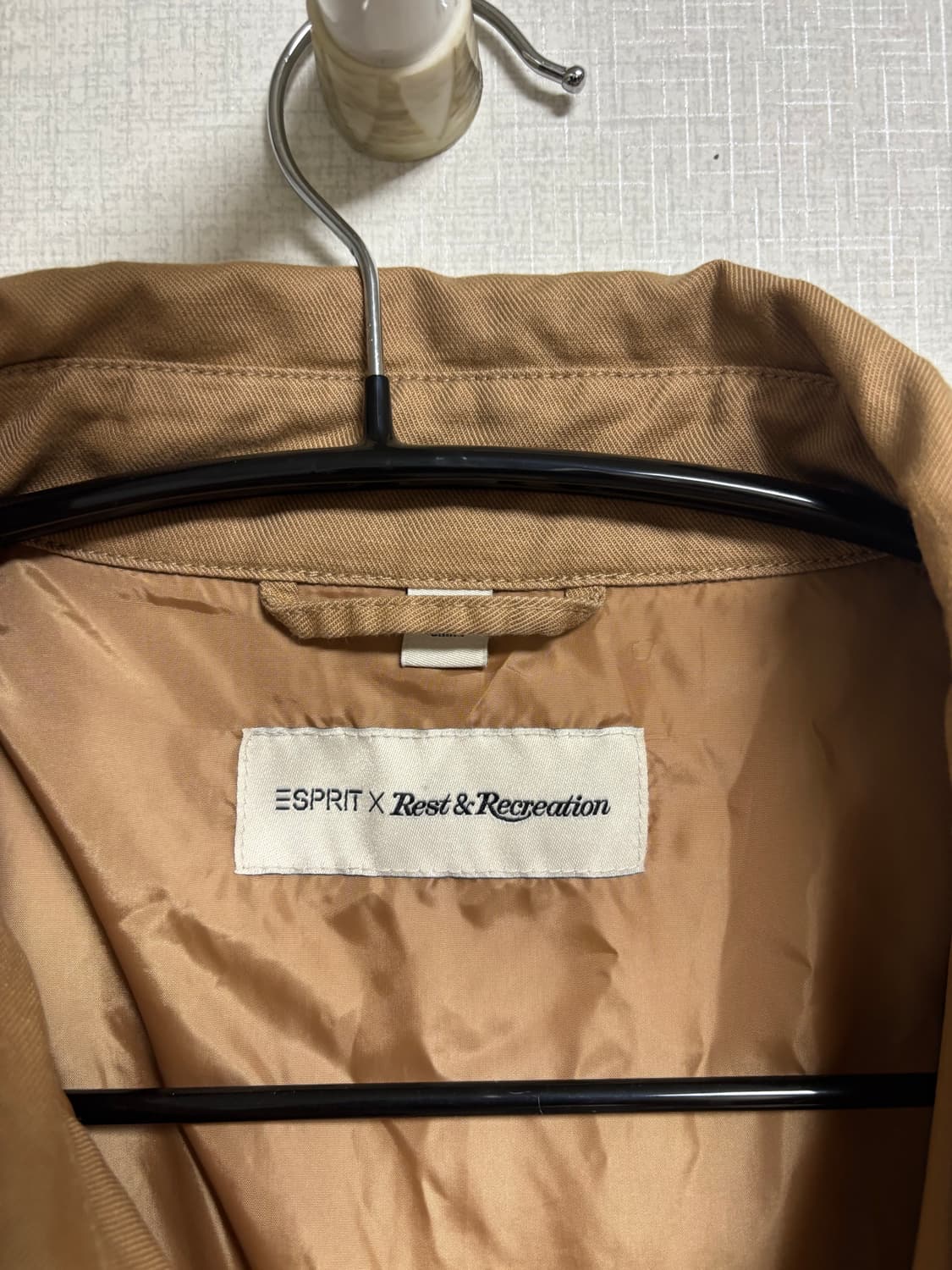 ESPRIT X Rest & Recreation 베이지 필드 자켓 상품이미지3