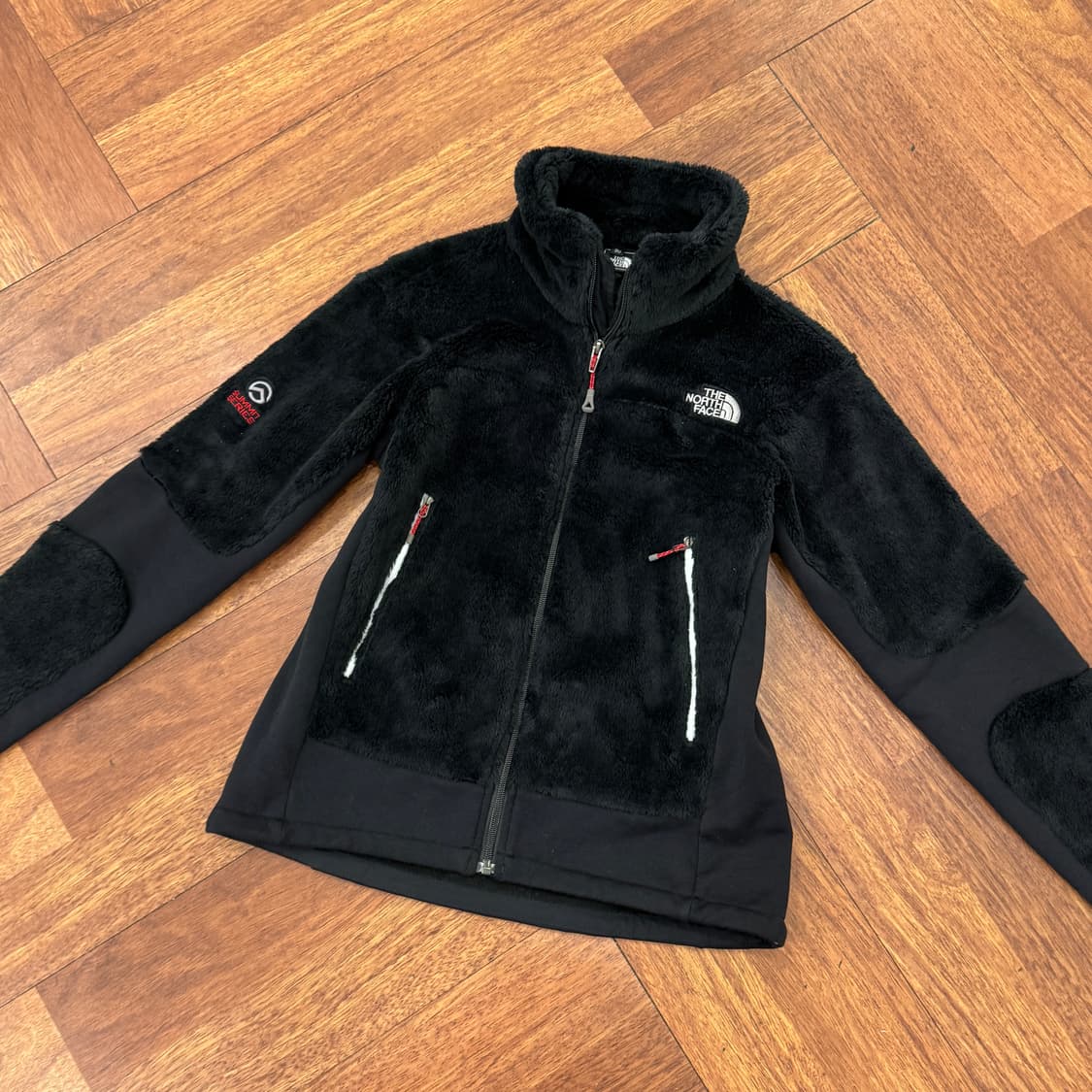 여성용 90 노스페이스 써밋 벌사로프트 블랙 플리스 자켓  상품이미지3