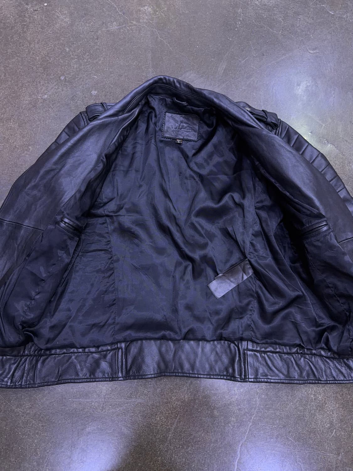 DP 빈티지 퀼팅 바이커 더블 지퍼 엠보싱 양가죽 라이더자켓 50 상품이미지7