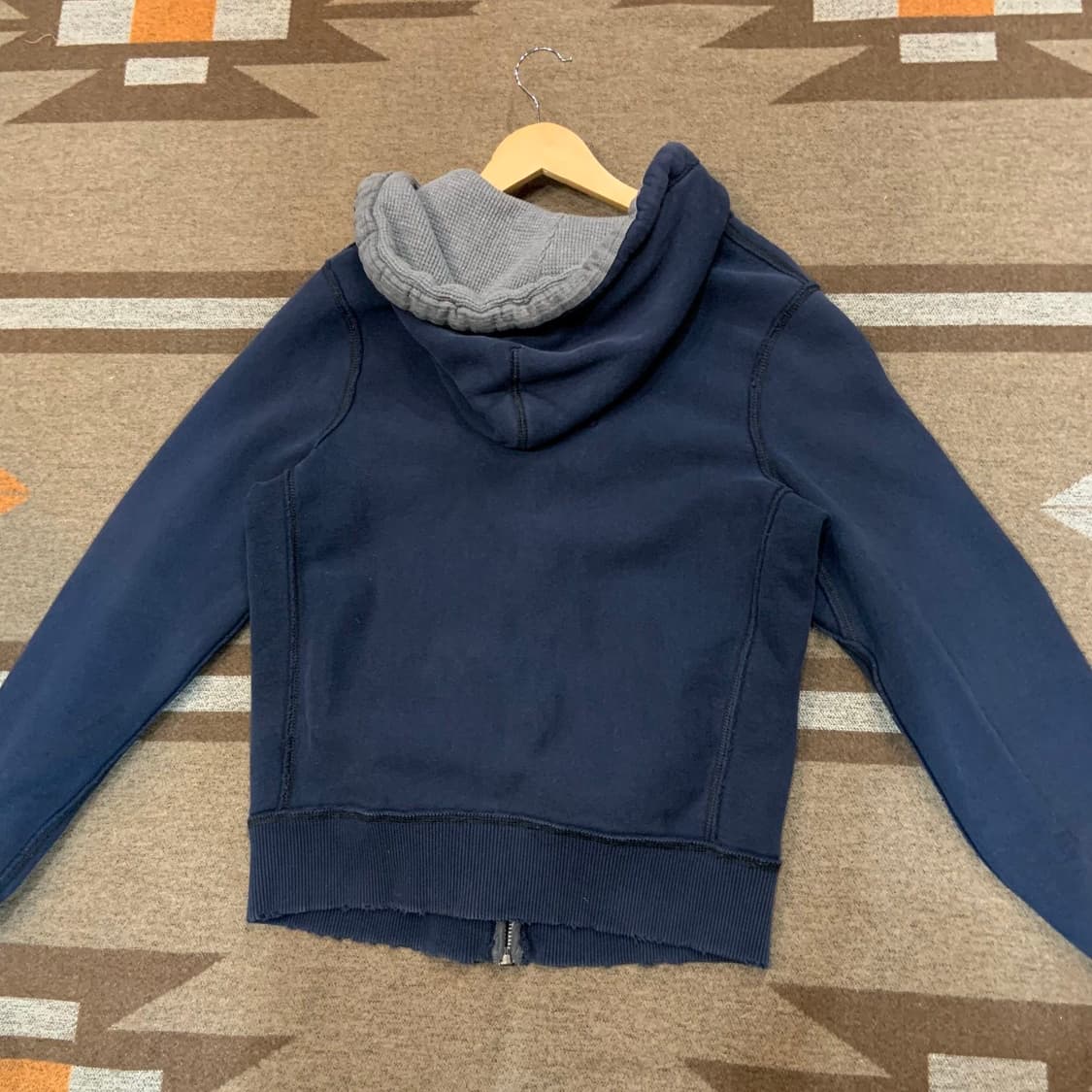아베크롬비 스펠아웃 네이비 후드집업 M 상품이미지4