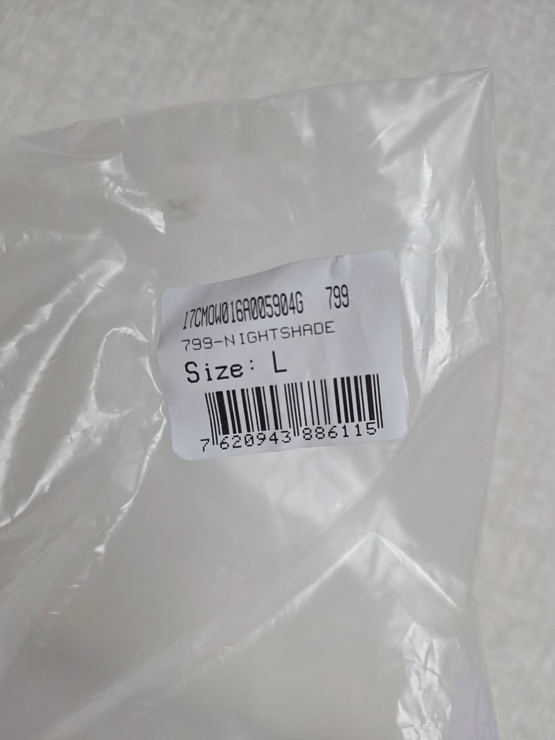 Cp컴퍼니 크롬R 나이트쉐이드 패딩 팝니다(새제품) 상품이미지2