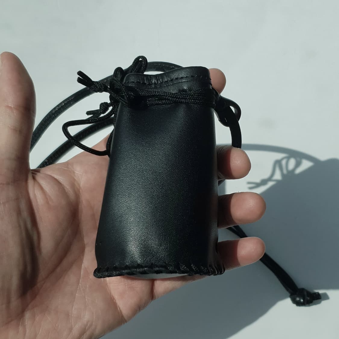 Y's Leather Pouch
by Yohji Yamamoto 상품이미지3