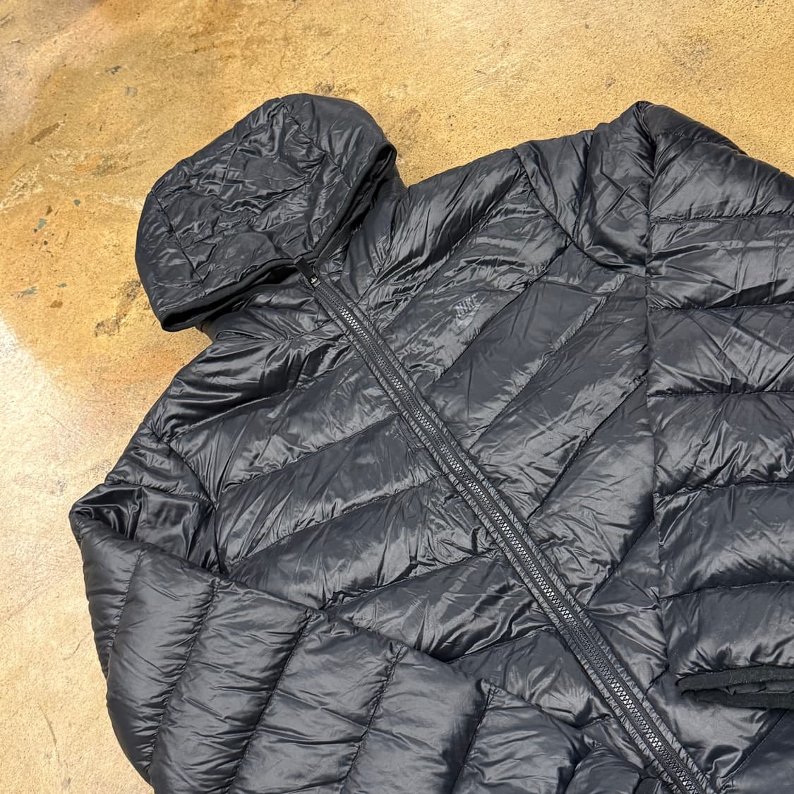 나이키 블랙 숏패딩 상품이미지1