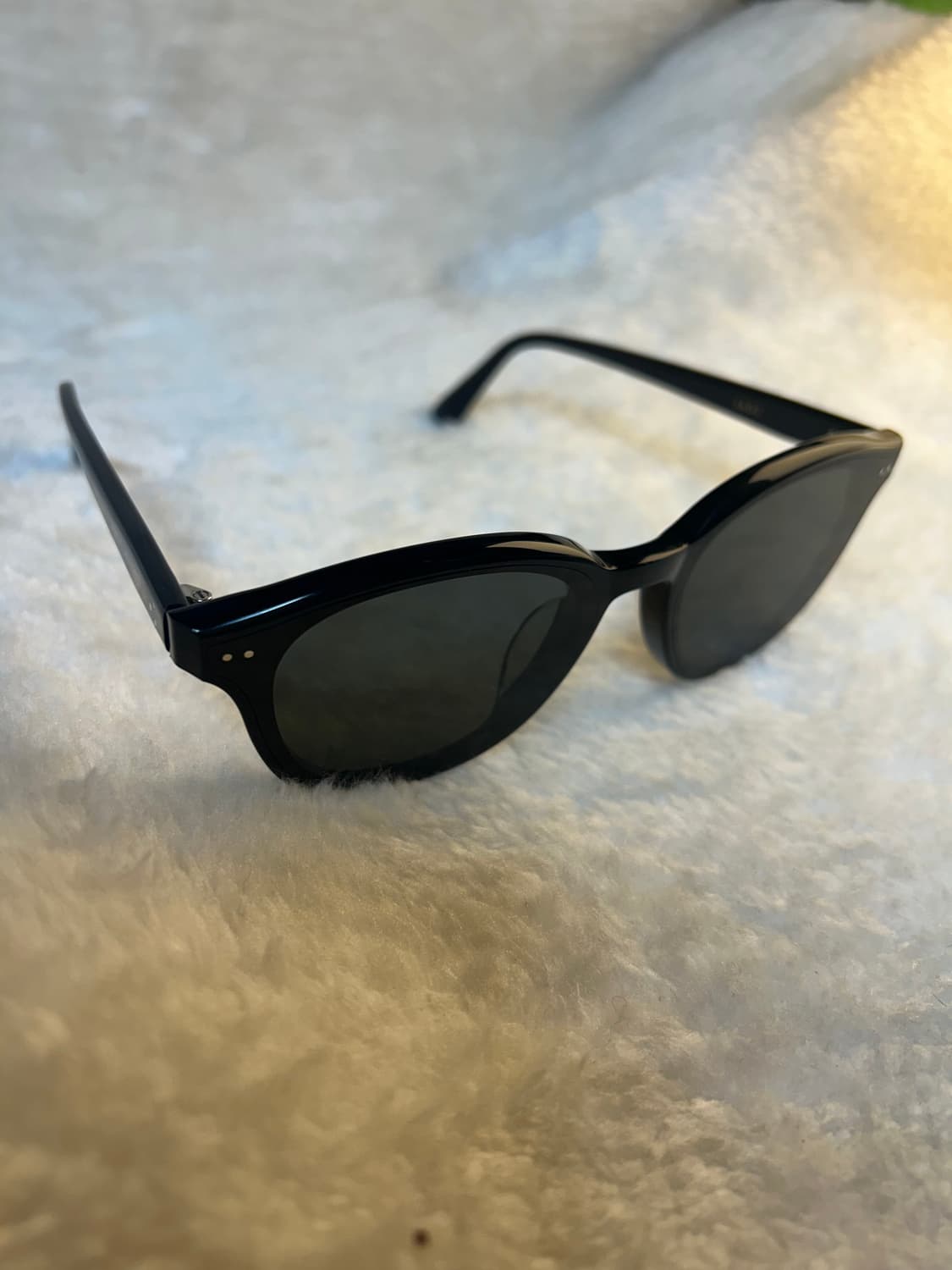 젠틀몬스터 제이드-01(블랙/블랙) 상품이미지1