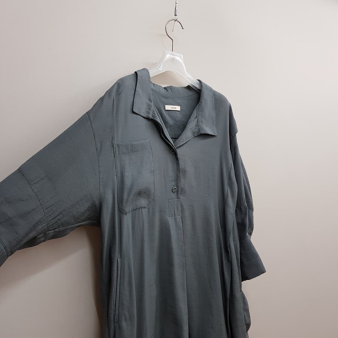 한섬 시스템 오픈카라 셔츠형 원피스 88-98-165사이즈 상품이미지3