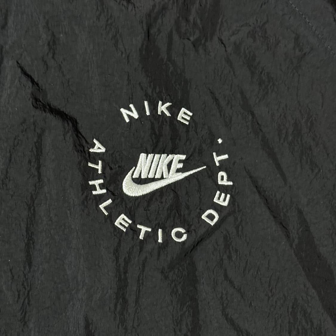 [정가 13만원] 나이키 바람막이 L 상품이미지6