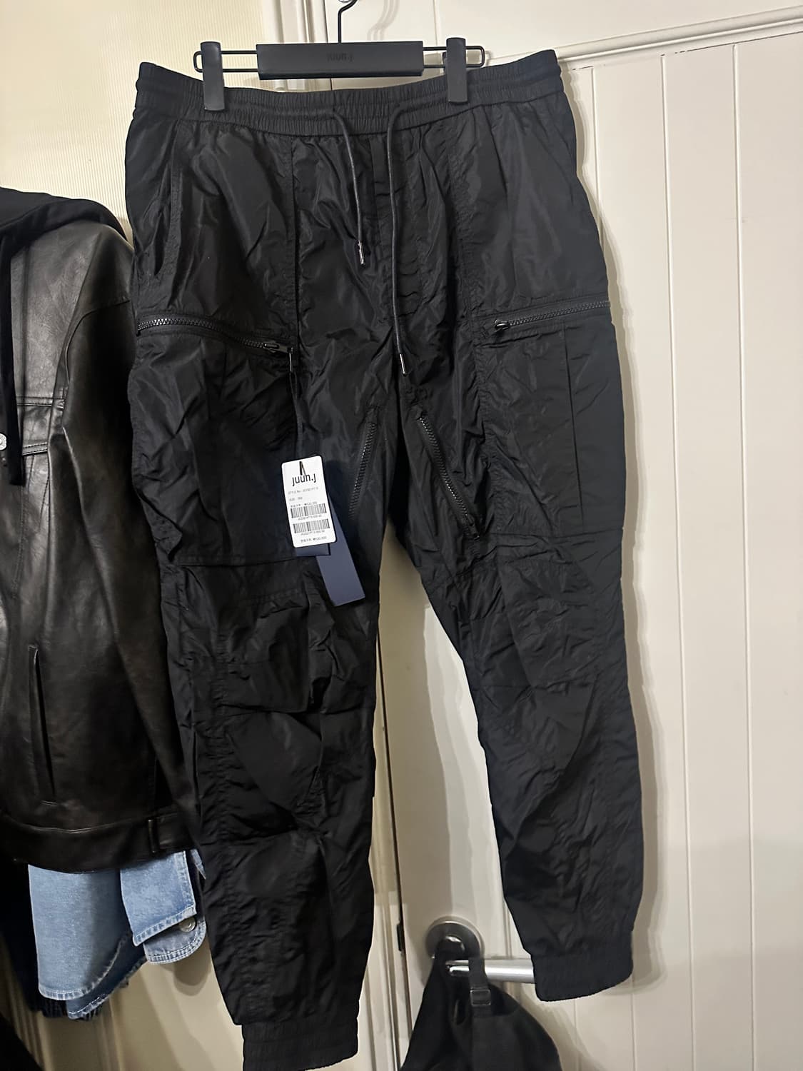 준지 타소재 절개 편형 팬츠 상품이미지1