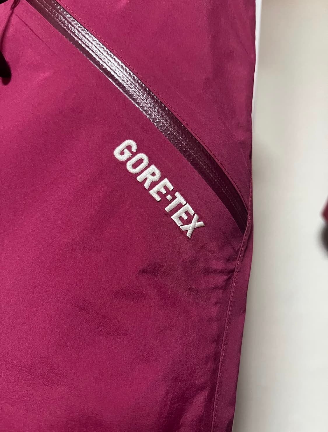 21ss 슈프림 고어텍스 팩라이트 다크레드 상품이미지6