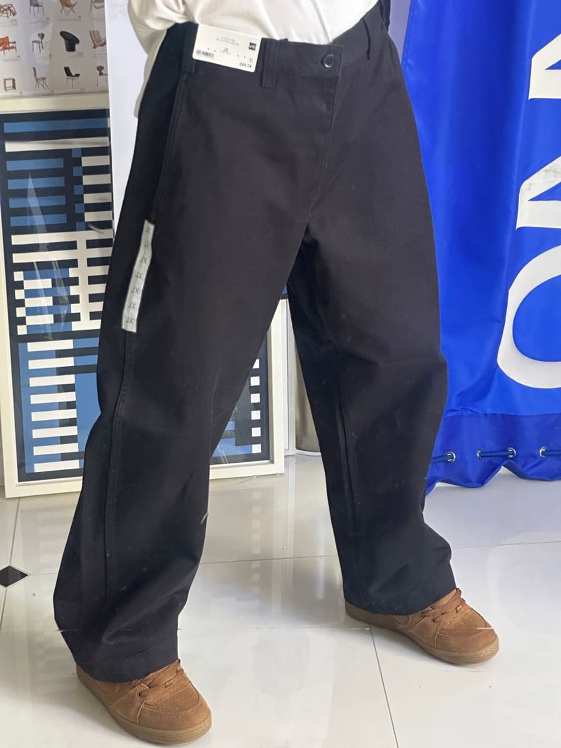 COTTON BARREL LEG PANTS  통 넓은 바지 상품이미지3