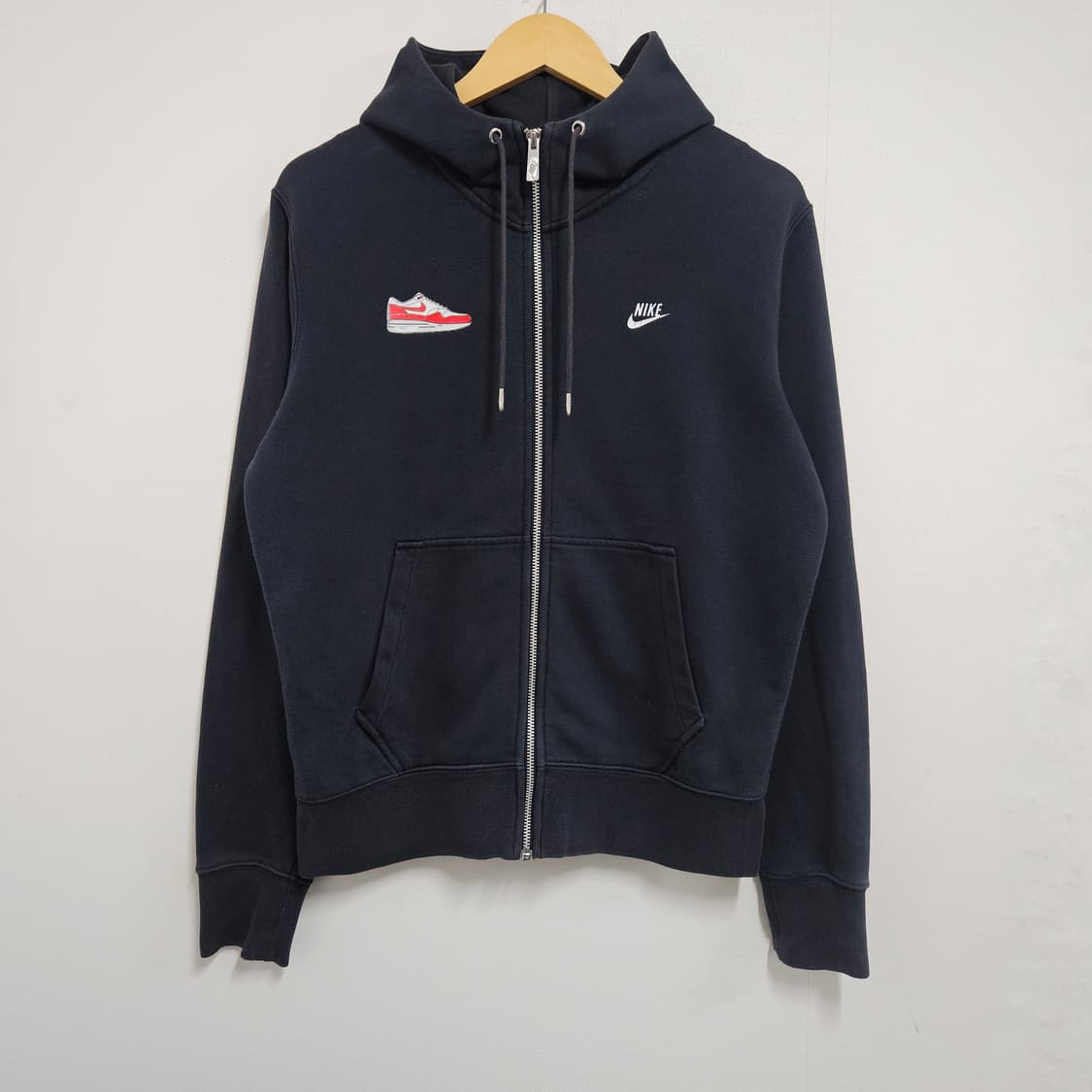 M 95) 나이키 에어맥스 백프린팅 후드집업 상품이미지3