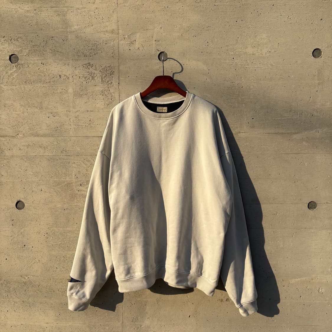 캐피탈 투톤 빅 플리스 스웻셔츠 키나리 블랙 상품이미지6