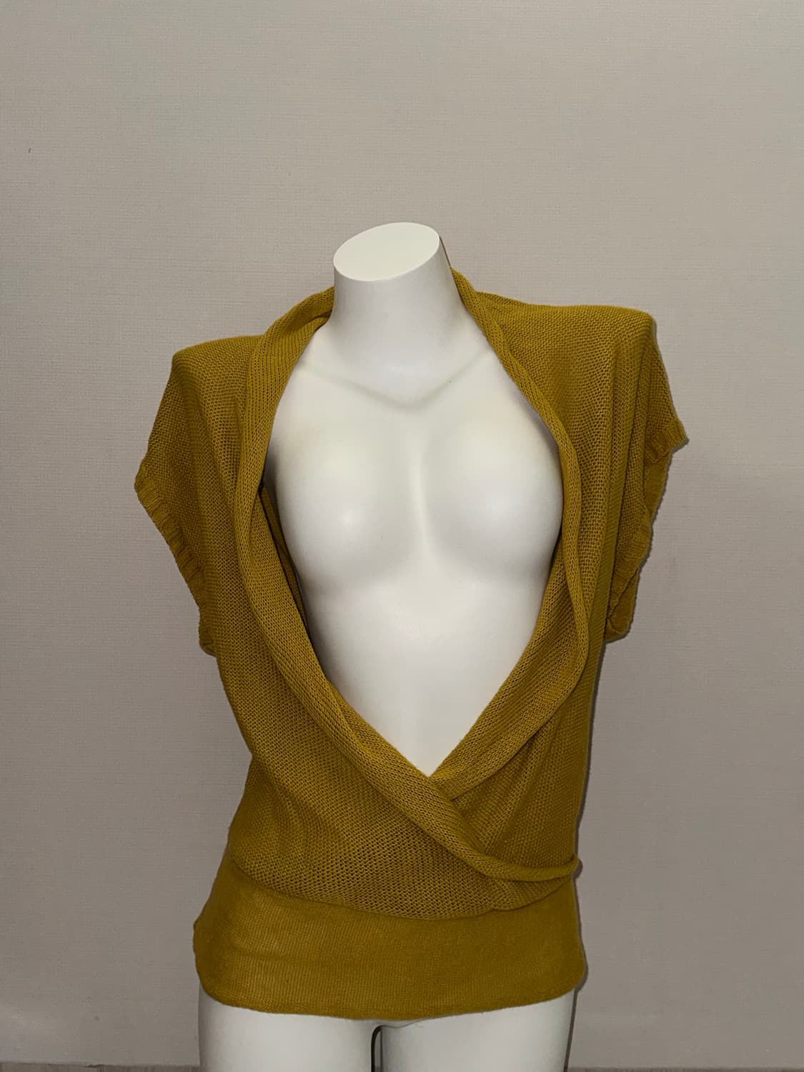 빈티지 레이어드 머스타드 딥브이넥 반팔 니트 상품이미지3