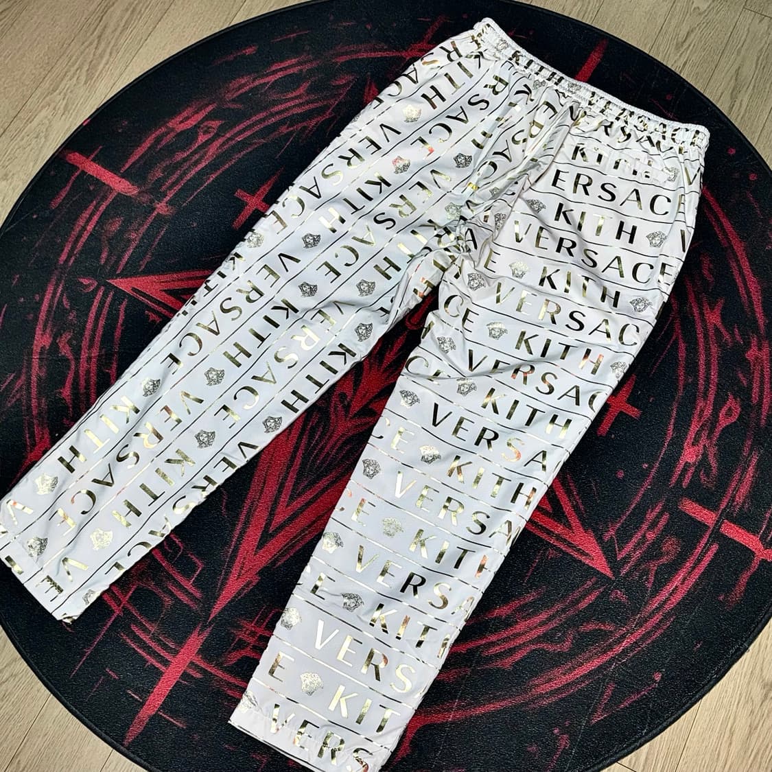 KITH x VERSACE 키스 베르사체 모노그램 나일론 트랙 팬츠 상품이미지4