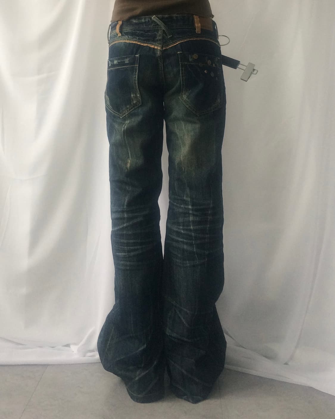 Back pocket button point washing denim p 상품이미지10