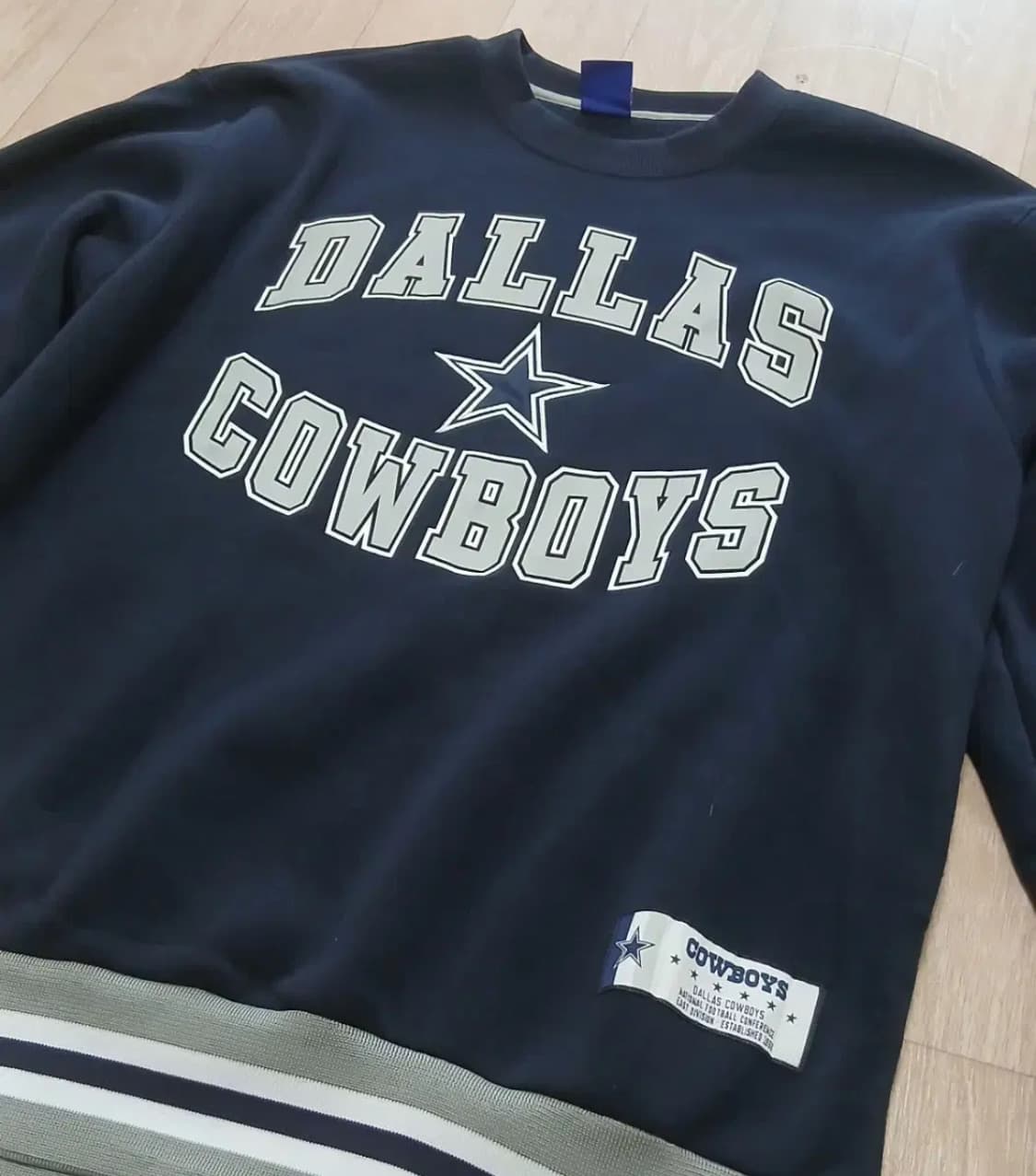 (새제품) NFL 댈러스 카우보이즈 기모 맨투맨 L 사이즈 상품이미지3