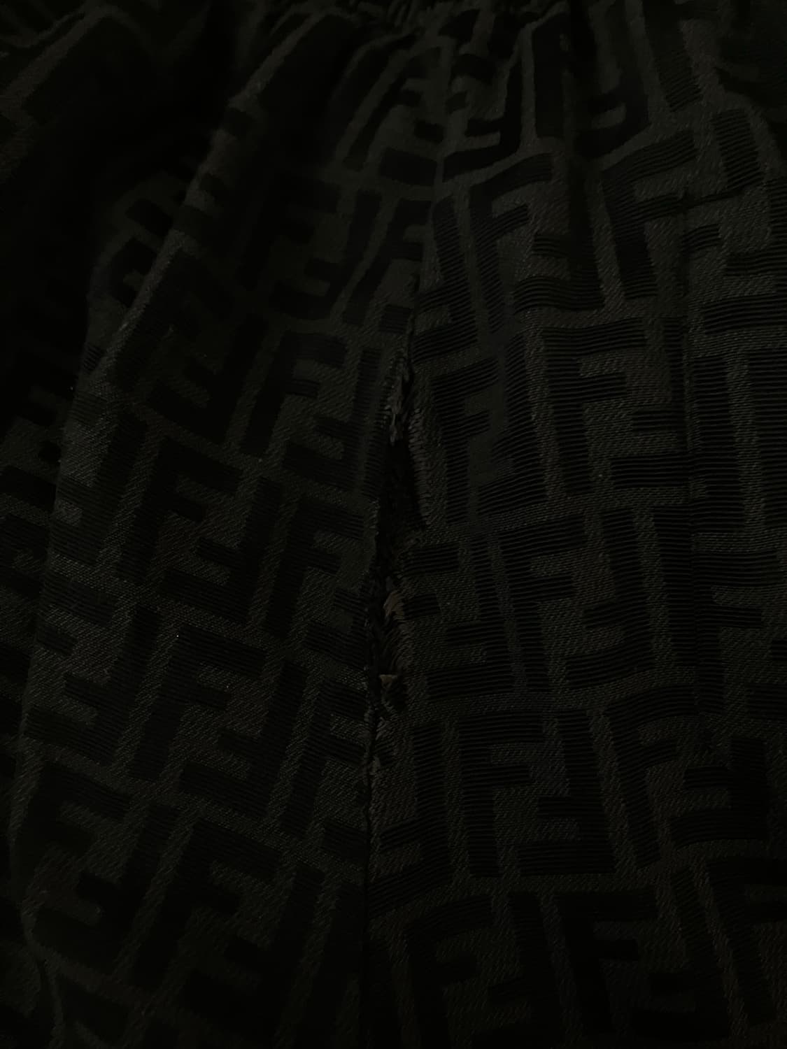 펜디 반 바지 하자품 L size 상품이미지4