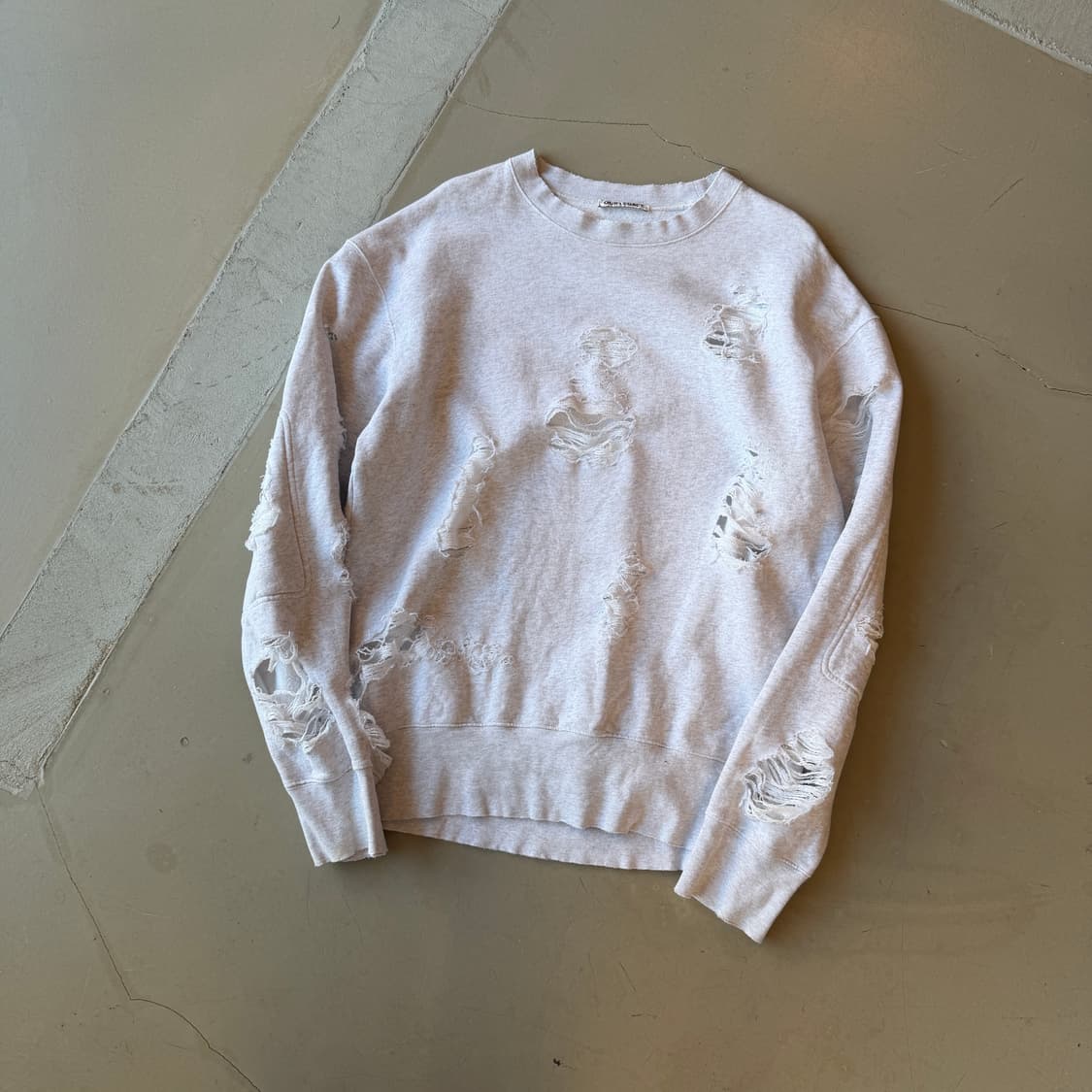 아워레가시 디스트로이드 패치 스웻셔츠 상품이미지2