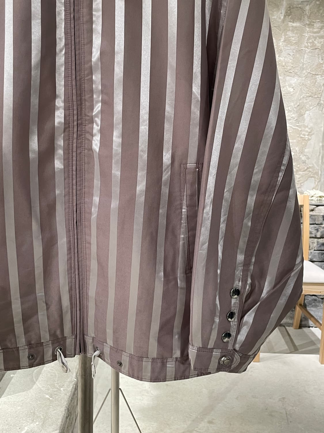 살로몬 미스티 로즈 스트라이프 자켓 상품이미지5