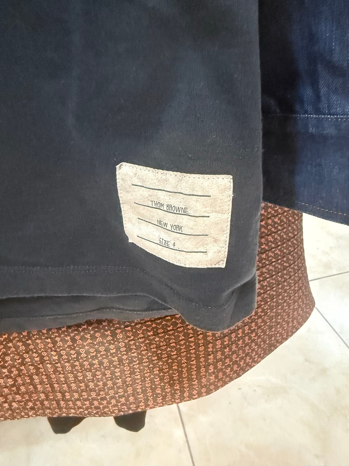 4/105 정품 톰브라운 저지포켓 반팔 팝니다 상품이미지3