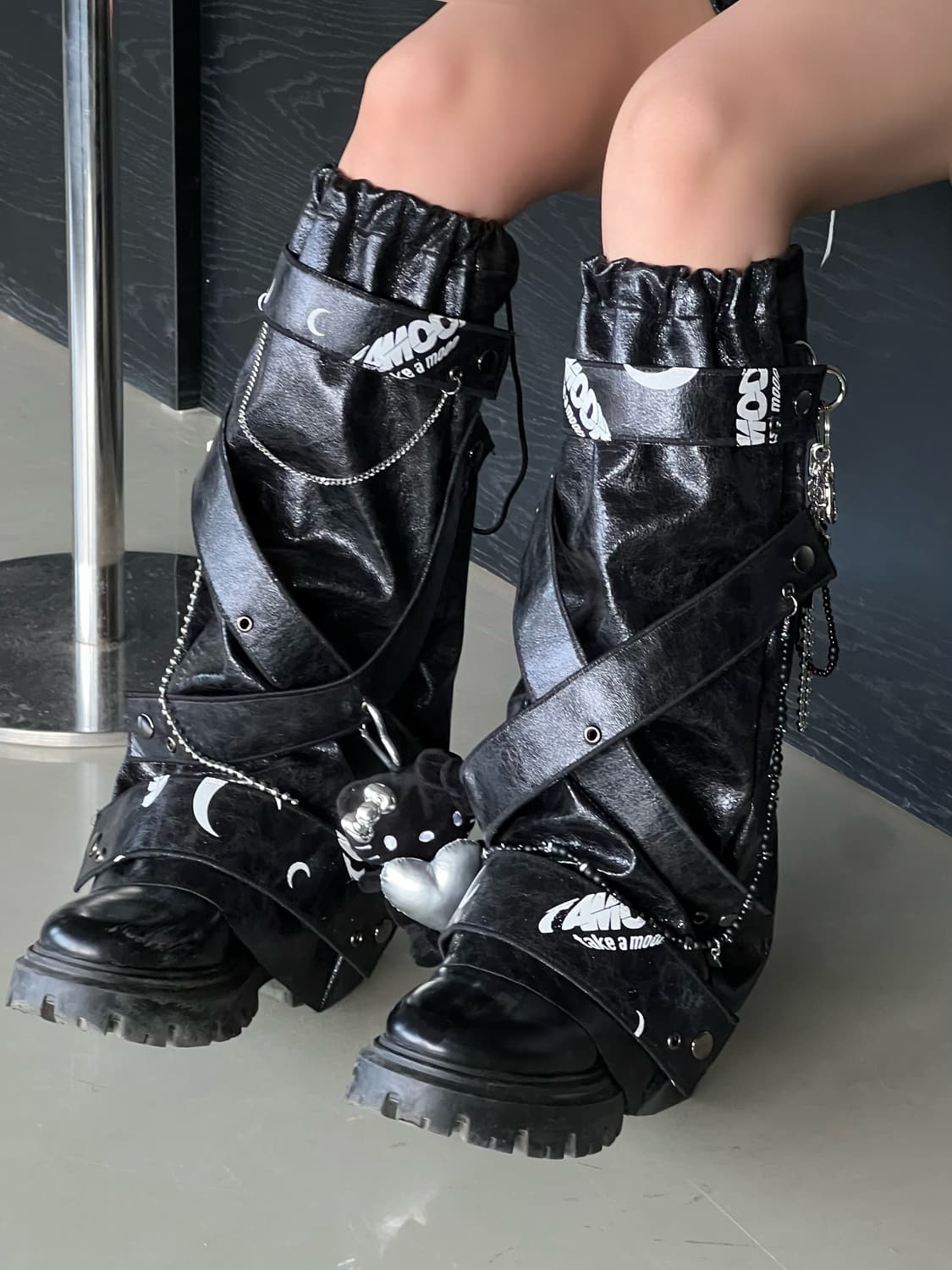 TAMOON LEG WARMER (Leather Ver.) 상품이미지6