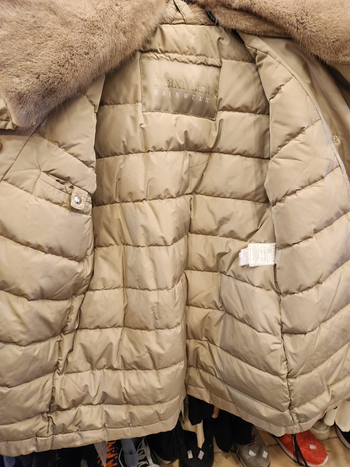 막스마라 레인웨어 패딩  상품이미지8