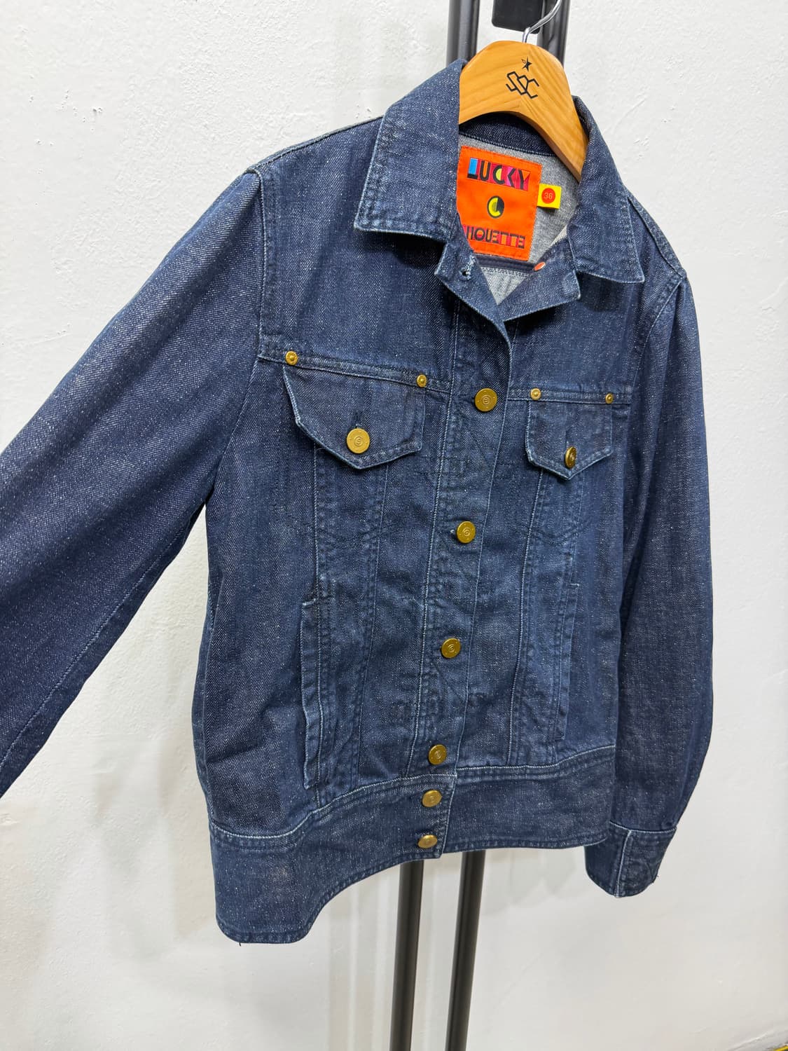 정품) 럭키슈에뜨 자수 데님 청자켓 36 상품이미지2