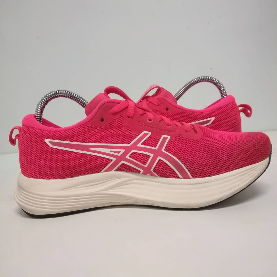 아식스 여성 러닝화 에보라이드 스피드 - 235사이즈 (상태 최상) 상품이미지5