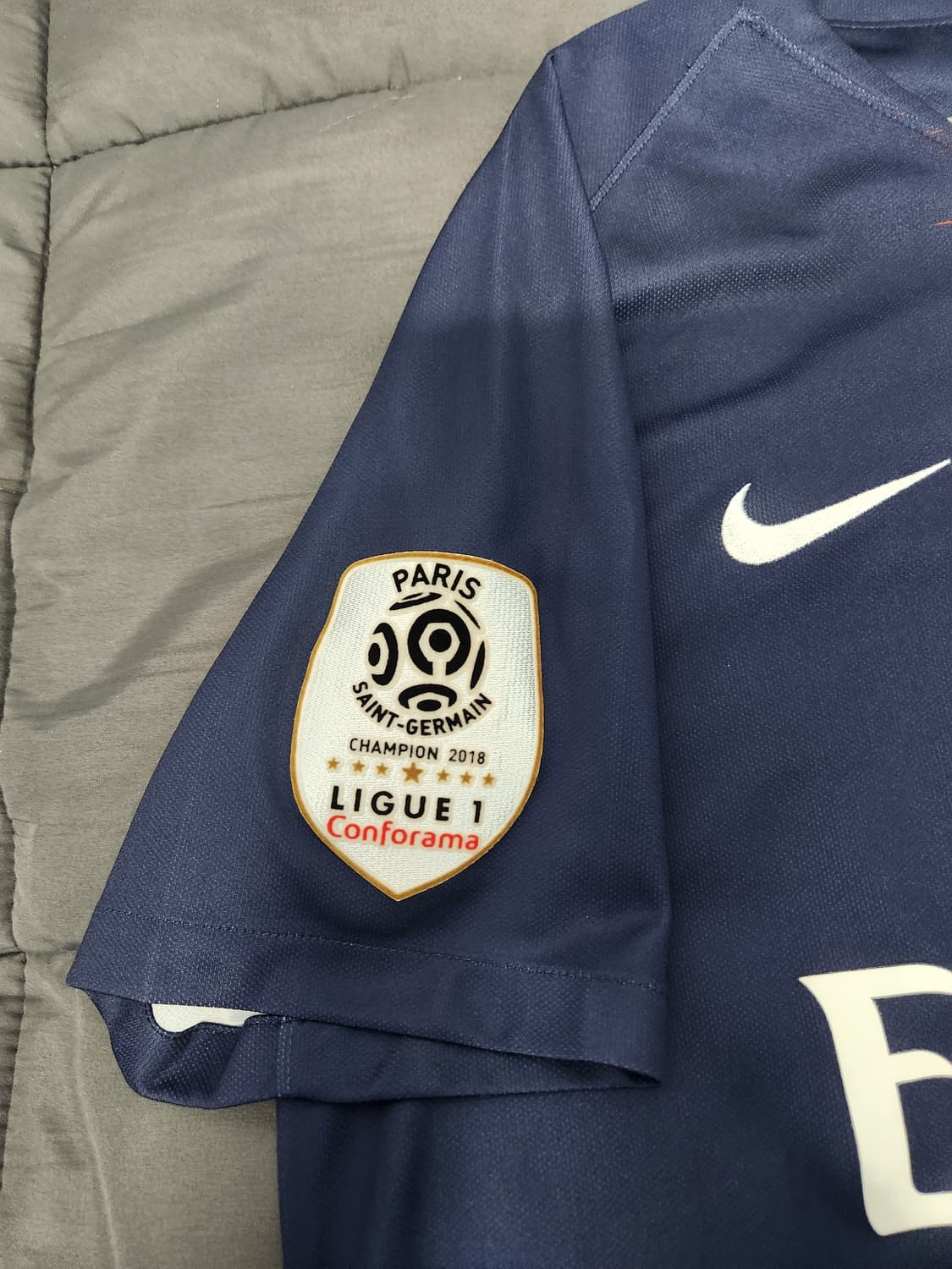 18-19 파리생제르망 티아구 실바 유니폼 상품이미지3