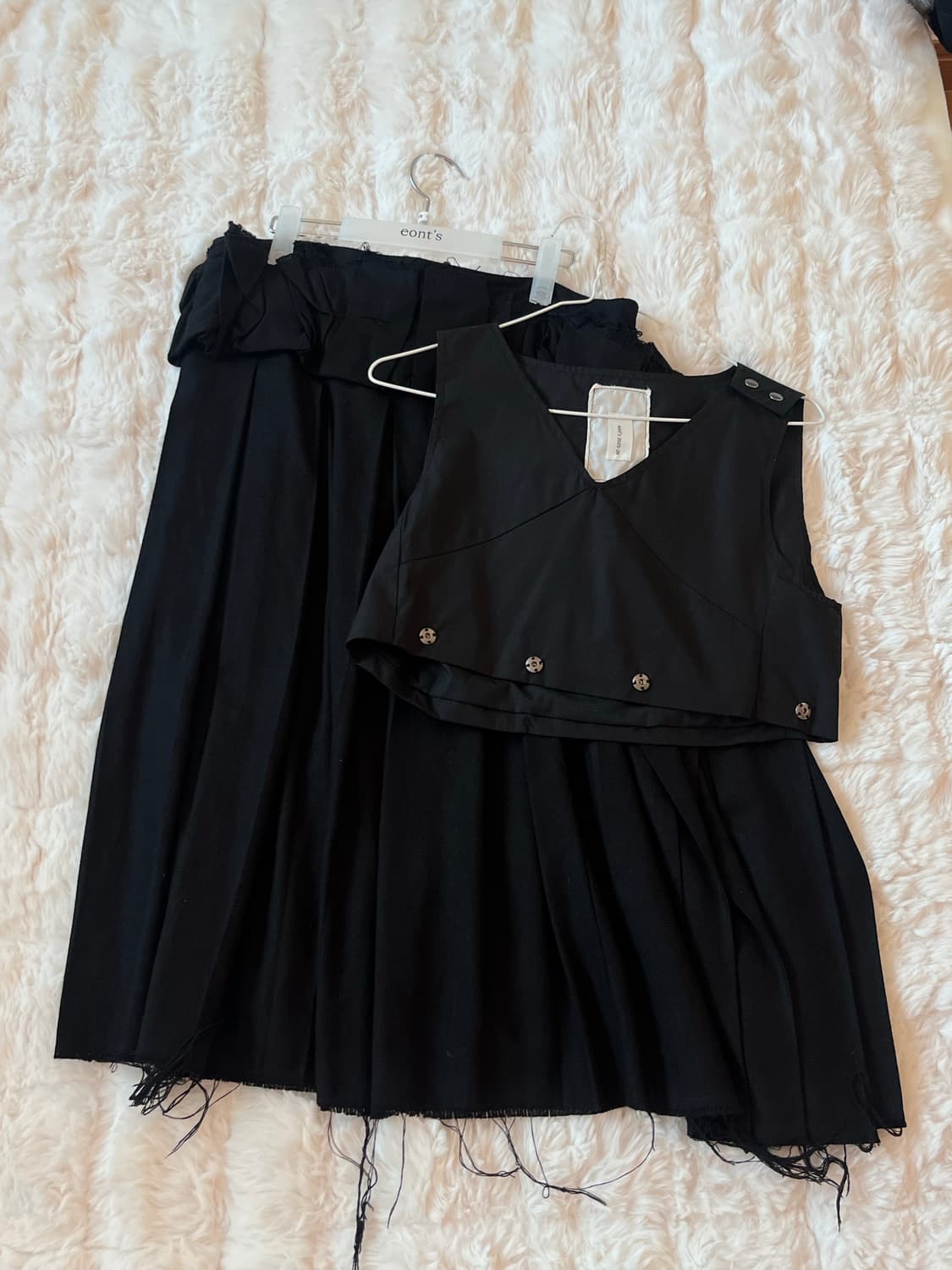 Eonts 오프비트 스커트 상품이미지1