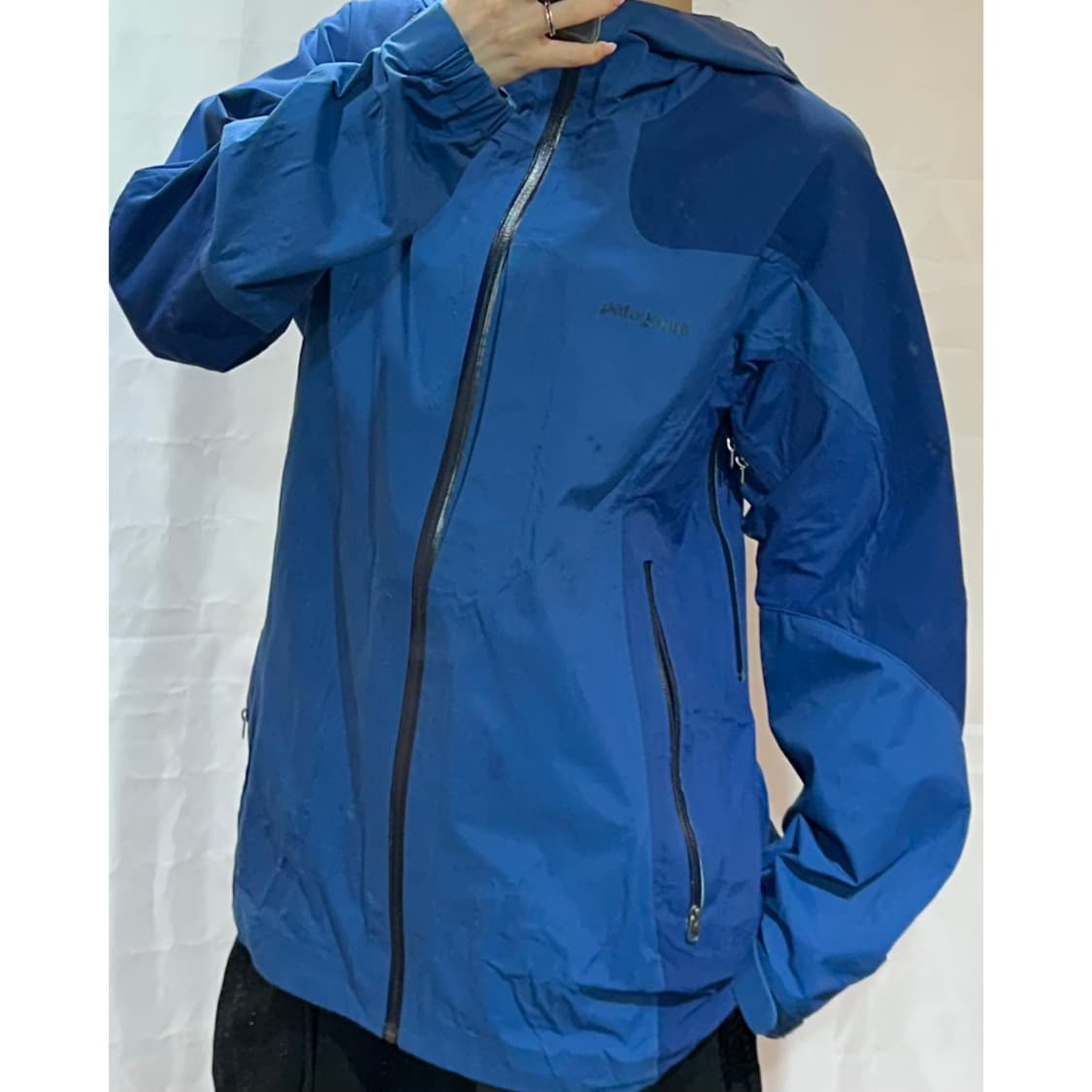 파타고니아 블루 후드 바람막이 상품이미지1