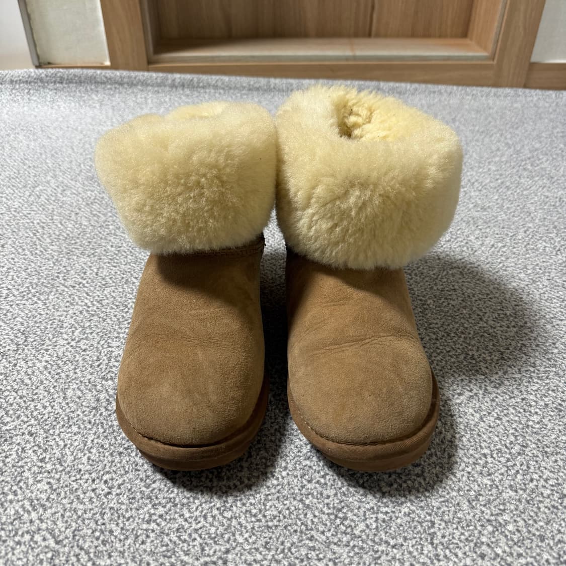[정가 15만원] UGG OZWEAR 어그 부츠 245 상품이미지1