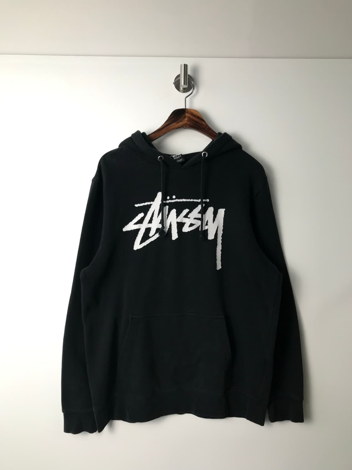 스투시 빅로고 블랙 후드티 상품이미지2