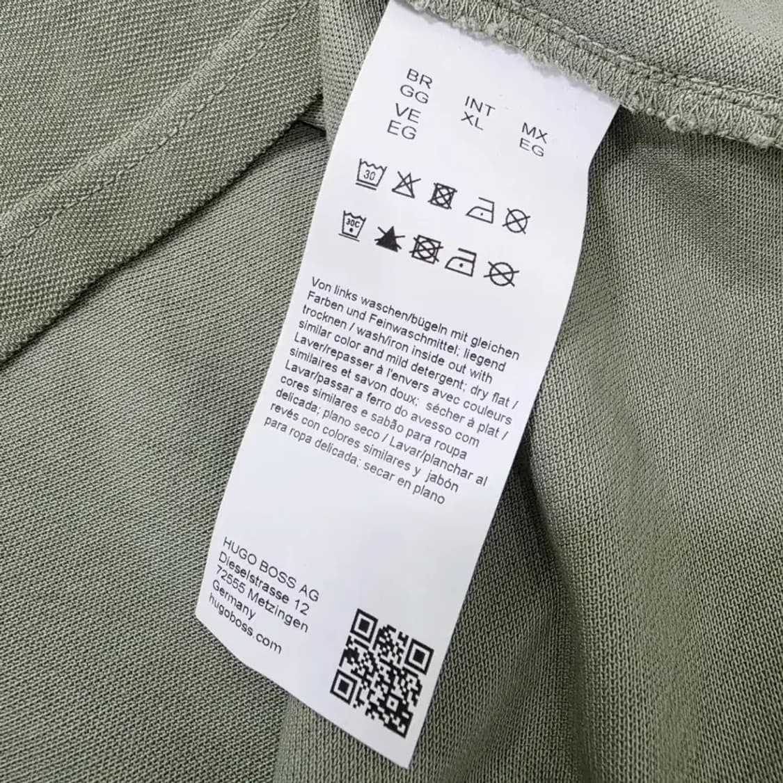 (새상품) BOSS 휴고보스 반팔티 XL 카키 상품이미지8