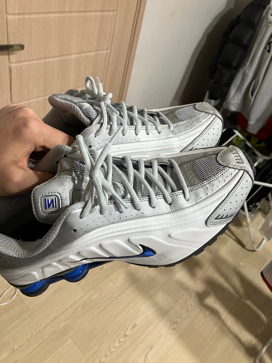 나이키 샥스 R4 화이트 레이서 블루  상품이미지2