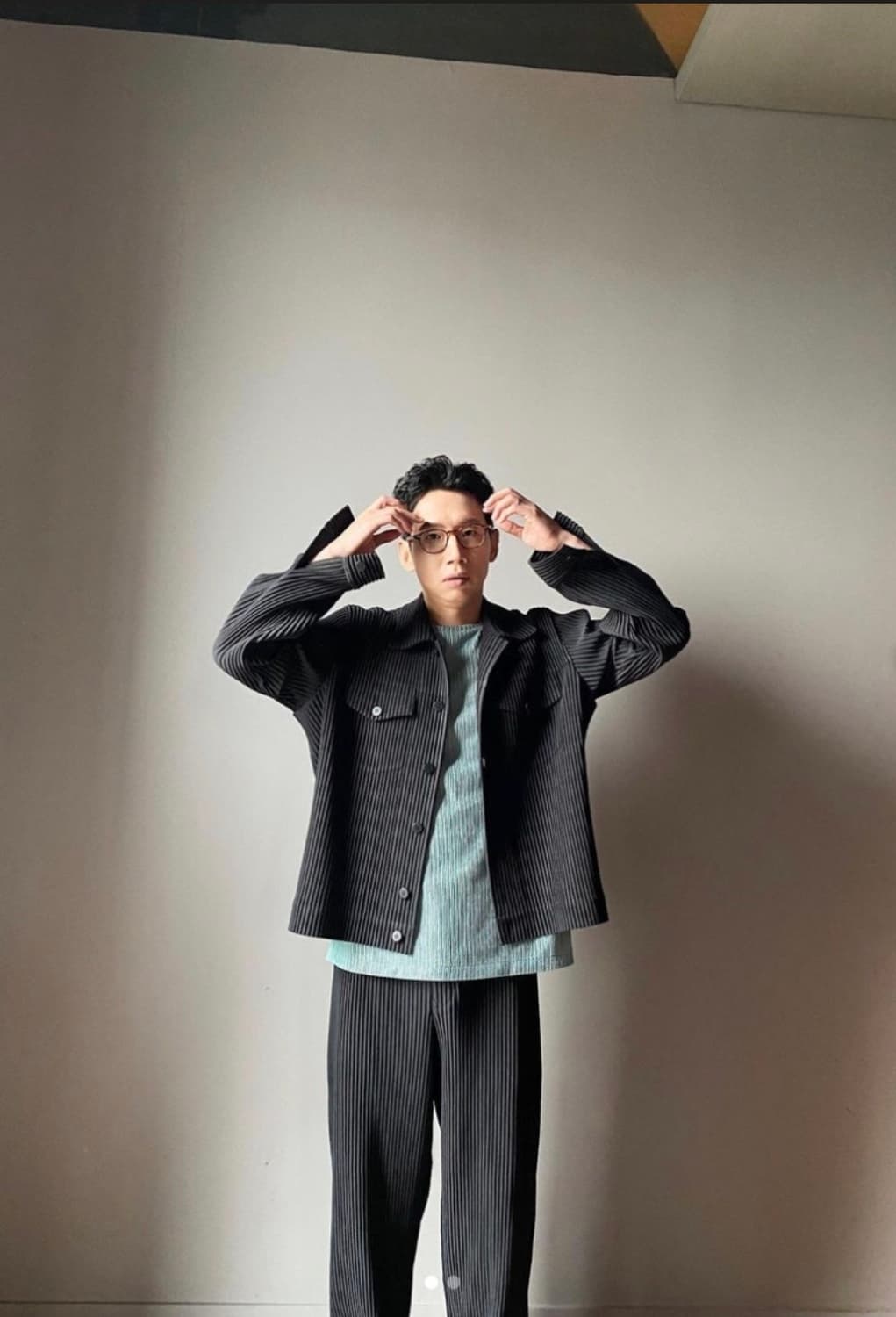 옴므플리세 트러커 회색 4사이즈 2024년10월 상품이미지1