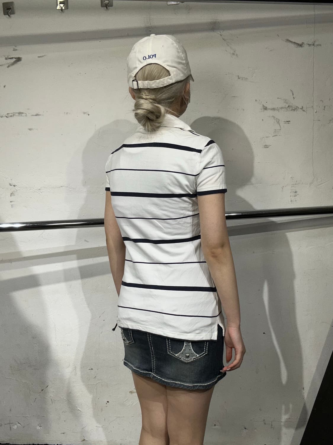 타미 힐피거 스트라이프 화이트 카라 반팔티 XS 상품이미지3