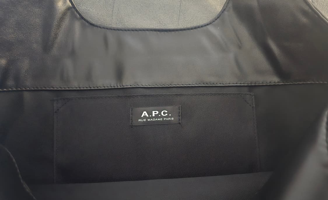아페쎄 APC 니논 토트백 가방 블랙 라지 상품이미지5
