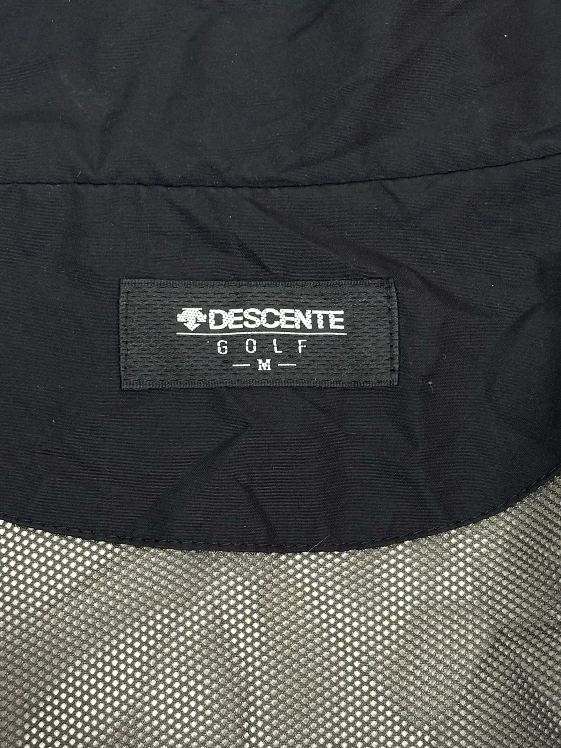 데상트 배이지 블랙 골프 배색 바람막이 기능성 잠바 M 상품이미지7