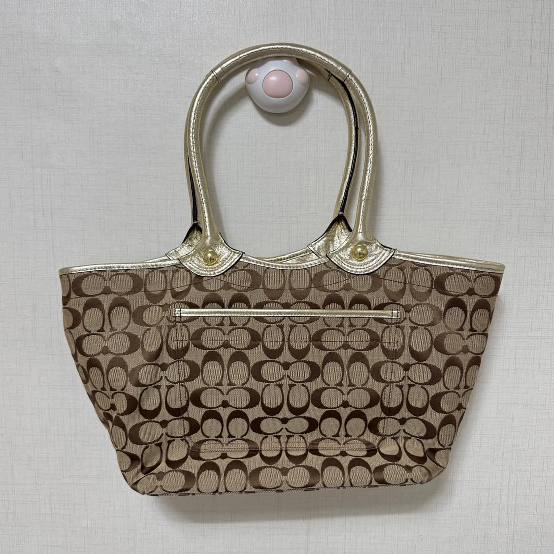 코치 플라워 숄더백 시그니처 로고 샴페인 골드 토트백 가방 +키링 상품이미지7