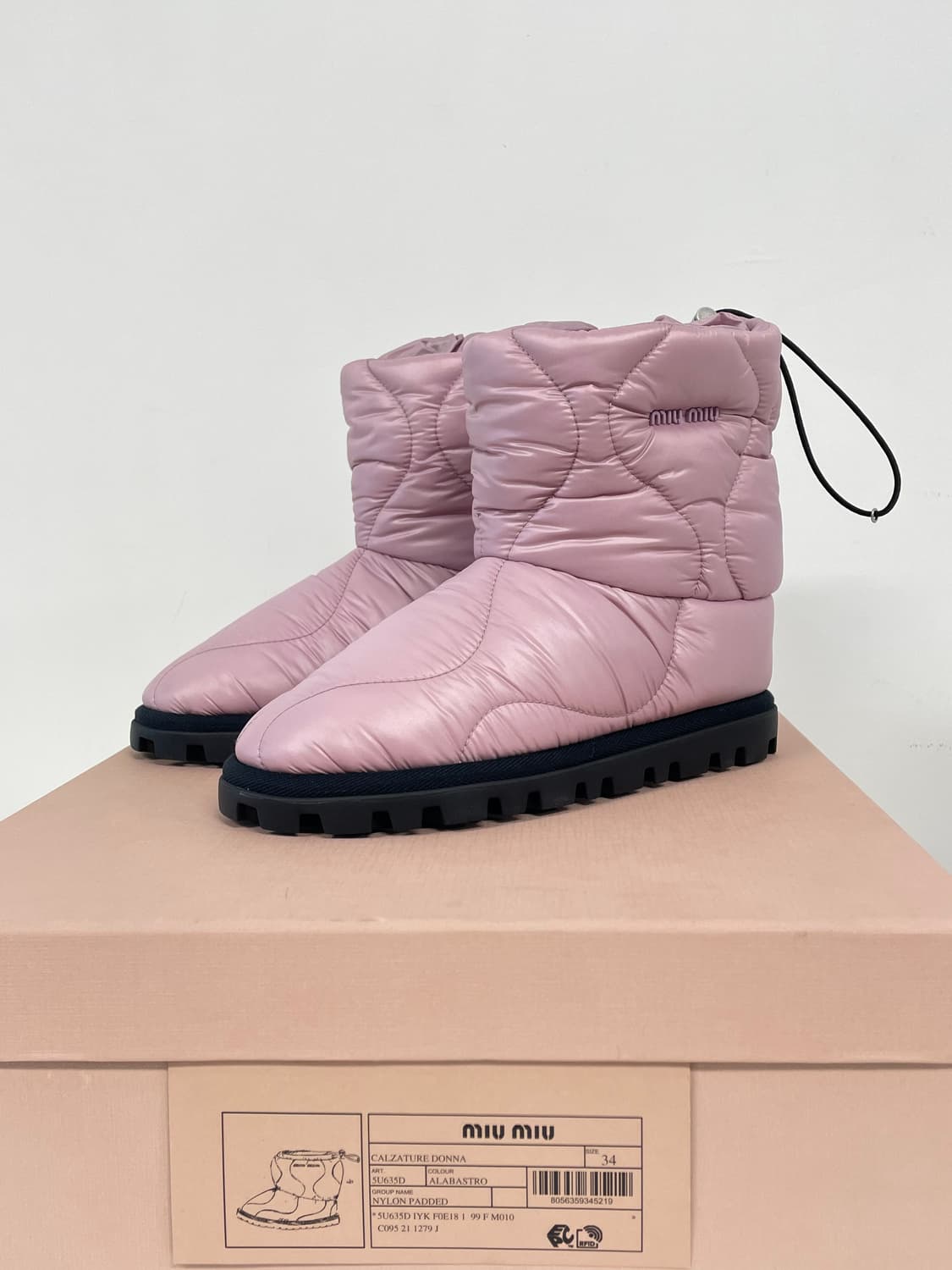 새상품 미우미우 나일론 앵클 패딩 부츠 상품이미지4