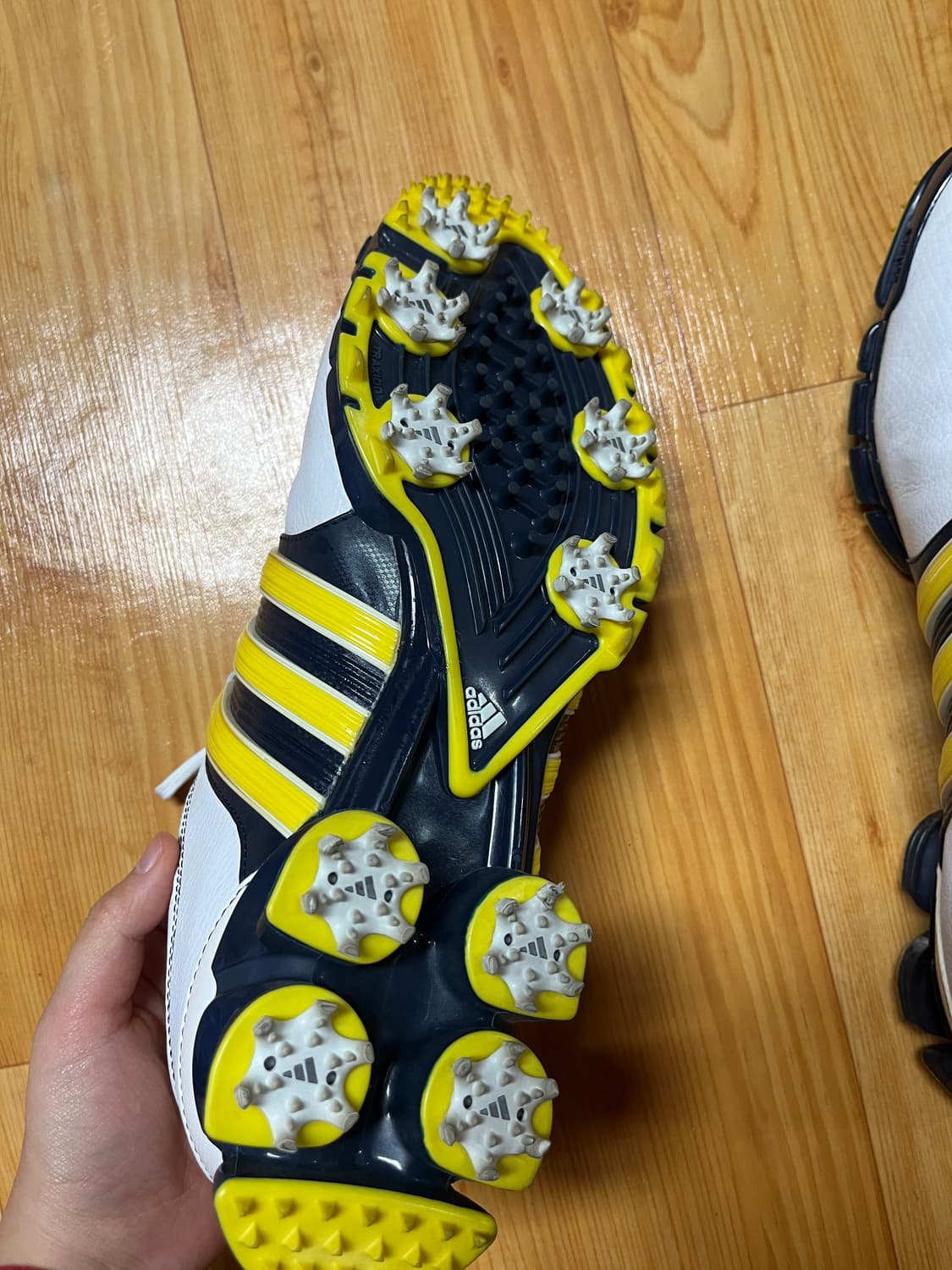 아디다스 골프화 상품이미지4