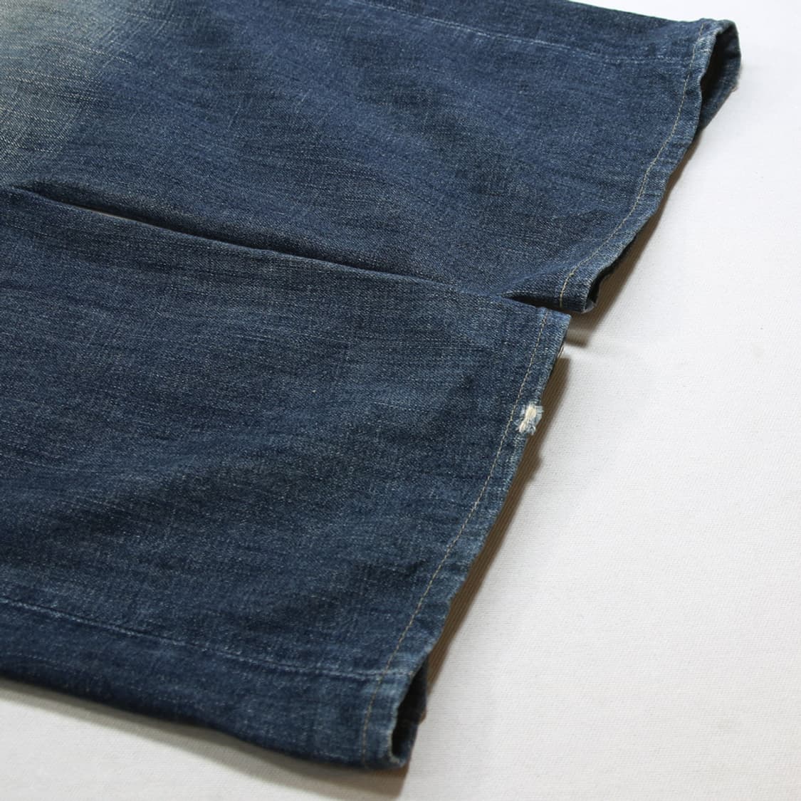 (착용컷) 리바이스 554 셀비지 진 (남성용 30) 상품이미지7