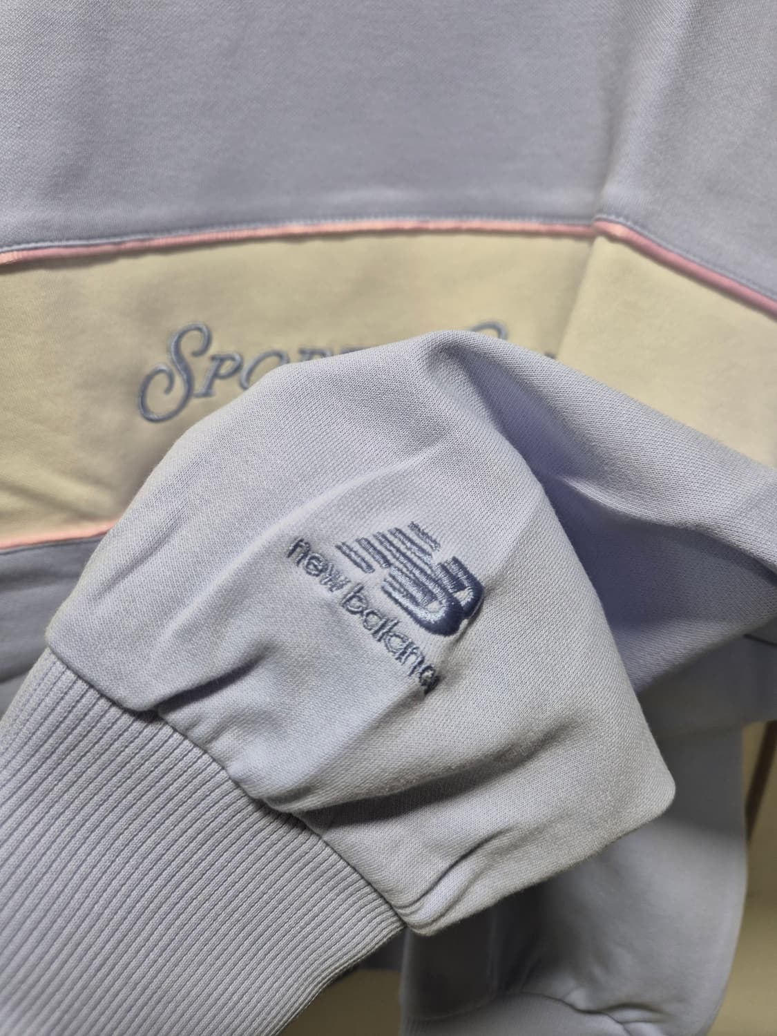 뉴발란스 Sports Club 맨투맨 라벤더 상품이미지4