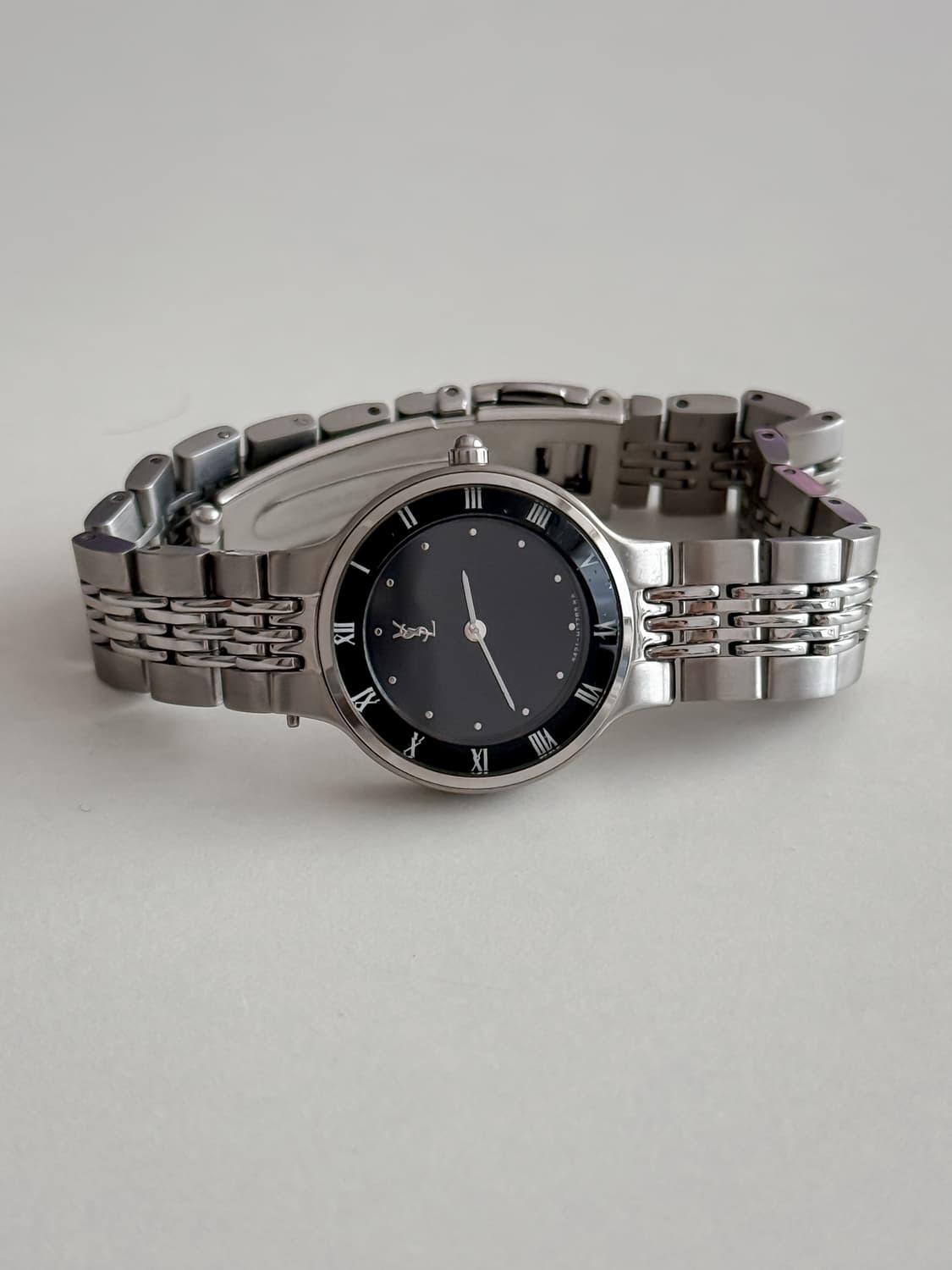 입생로랑 라운드 풀메탈 시계 상품이미지8