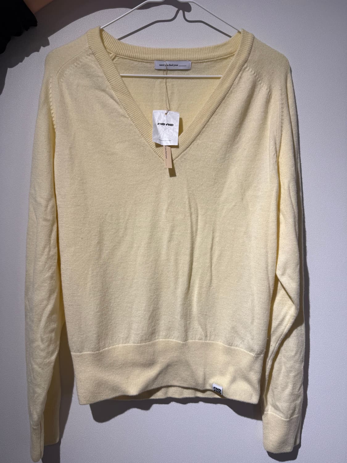 fnd fnd 폰드폰드 울캐시 브이넥 니트 옐로우 새제품 상품이미지3
