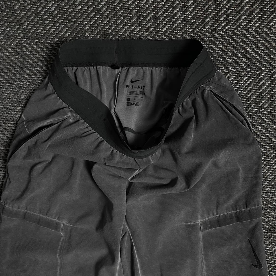 나이키 스우시 트레이닝 조거 팬츠 워시드 그레이y 4804 상품이미지4