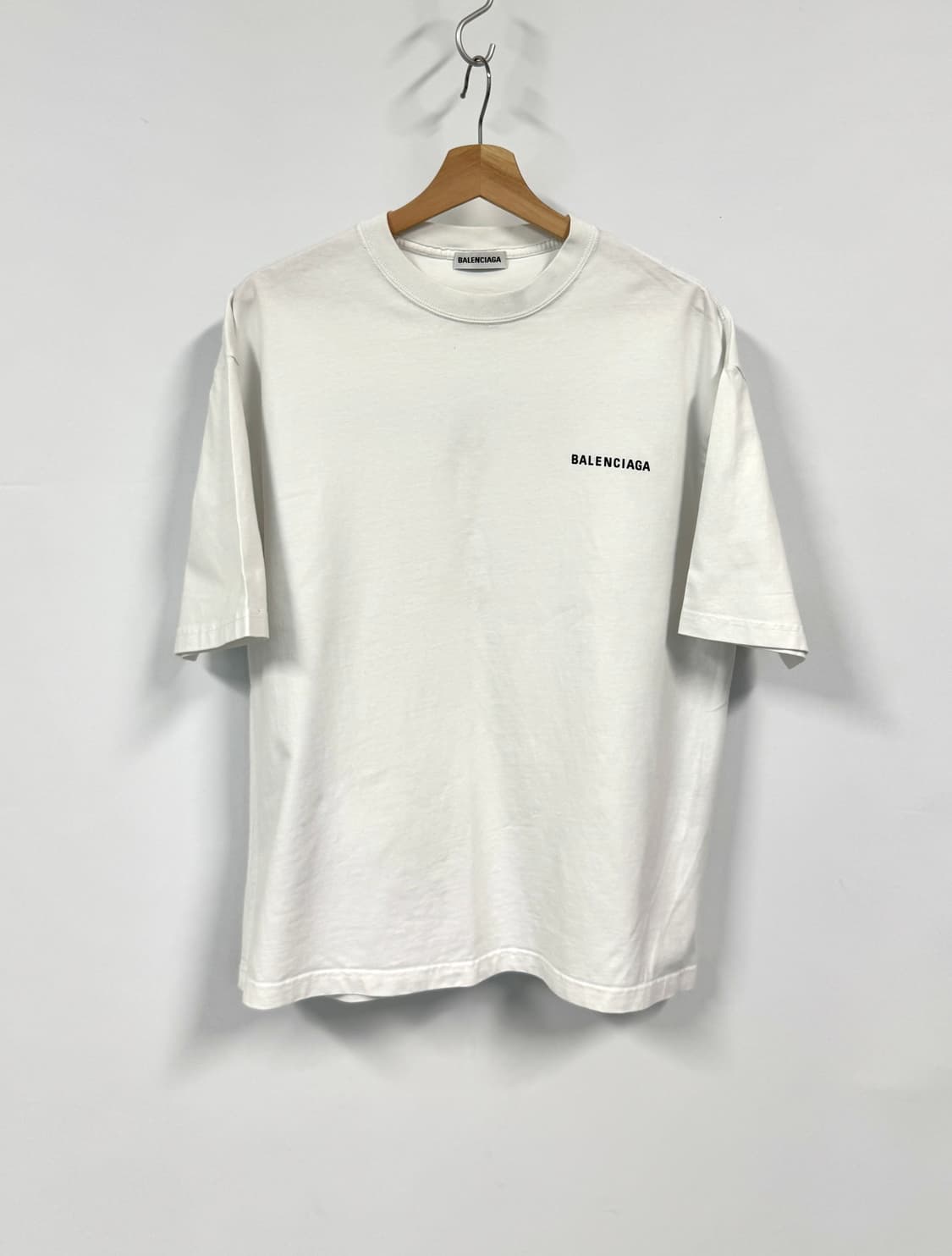 BALENCIAGA 발렌시아가 로고 오버사이즈 화이트 반팔티 L 상품이미지1